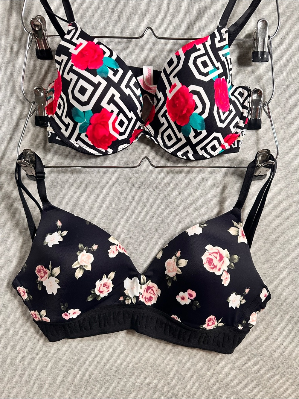 PINK lot of 2 VS 32D